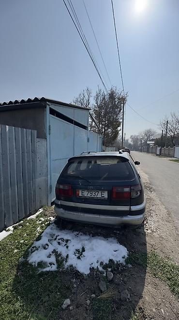 салквн тор: Toyota Caldina: 1994 г., Автомат, Бензин, Универсал — 1