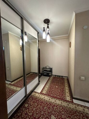 сдаётся квартира бишкеке: 3 бөлмө, 75 кв. м, 4 кабат, Косметикалык ремонт