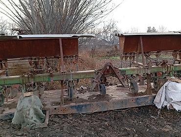 Тракторы МТЗ (Беларус): Модель: 1221, Б/у, 2010 г., Трактор с другими агрегатами — 17