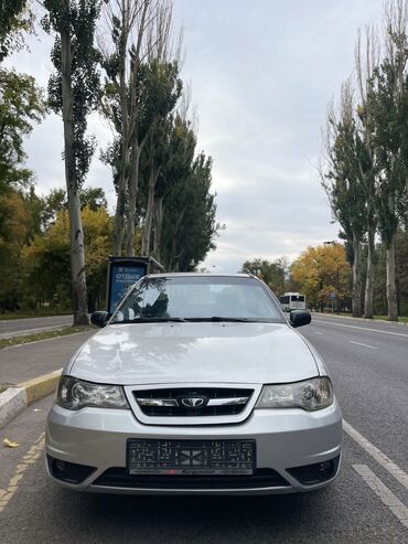 Daewoo: Daewoo Nexia: 2012 г., 1.5 л, Механика, Бензин, Седан