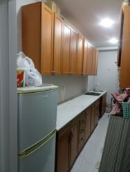 şəki halvası: Metbex mebeli temiz emdefdendi içinin polkasina kimi obsi 5 metirdi