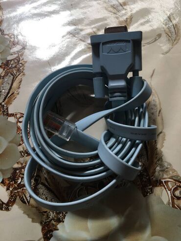 Modemlər və şəbəkə avadanlıqları: Cisco 2801 Inteqrasiya olunmuş xidmətlər maşrutizatoru. VPN üçün — 13