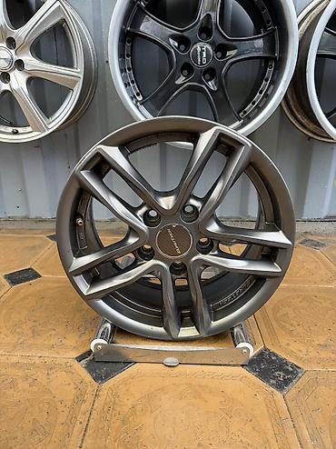 Унаа: Куйма Дисктер R 15 Mercedes-Benz, Комплект, тешиктери - 5, Колдонулган — 1
