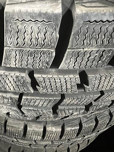 22000: Зимняя японская шина. Фирма Dunlop made in Japan. Размер 225/65R17 — 3