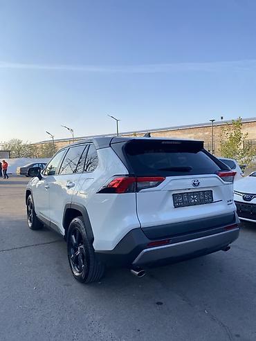 bmw 10: Toyota RAV4: 2020 г., 2.5 л, Автомат, Гибрид, Кроссовер — 5