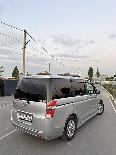 Honda: Honda Stepwgn: 2010 г., 2 л, Автомат, Бензин, Минивэн — 2