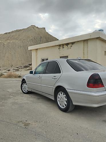 mercedes benz ehtiyat hisseleri: Mercedes-Benz C-Class: 2.2 l | 1998 il Sedan — 5