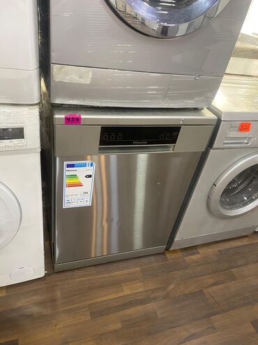 Plitələr və bişirmə panelləri: 2 qapılı Indesit Soyuducu Satılır