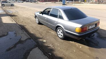 Audi: Audi 100: 1992 г., 2 л, Механика, Бензин, Седан