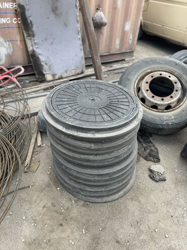 бетонные арыки: Люк пластиковый Грузоподъемность до 3000 кг Ширина наружная 750 мм