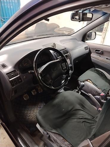 trd pro 4runner: Toyota Picnic: 1999 г., 2 л, Механика, Бензин, Минивэн — 6