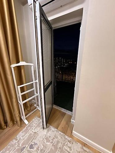 Продажа квартир: 3 комнаты, 80 м², Элитка, 10 этаж — 9