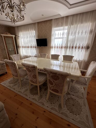 гостиная мебель: Б/у, Стол и стулья, Румыния