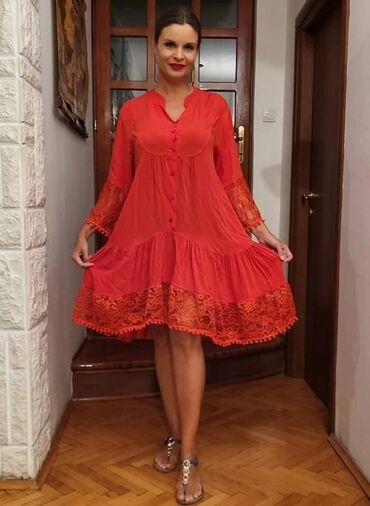 Haljine: Obim grudi 128cm
Duzina 135
Viskoza 100%
5100 din na lalafo.rs — 11 Haljine: Obim grudi 128cm
Duzina 135
Viskoza 100%
5100 din — 11