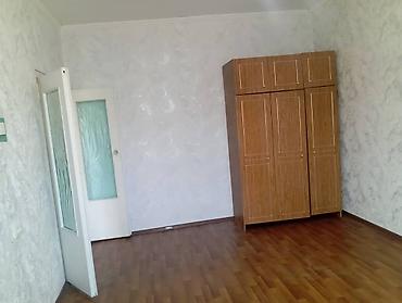 мкр улан2: Светлая комната с выходом на застеклённый балкон. Просторное помещение — 2