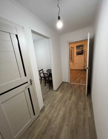 квартира в бишкеке долгосрочно: 1 комната, Агентство недвижимости, Без подселения, С мебелью частично