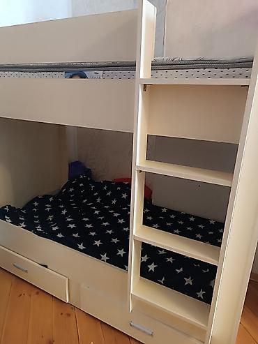 mebel ustu: İki mərtəbəli uşaq/yataq çarpayısı - Material: ağ rəngli laminat/MDF — 1
