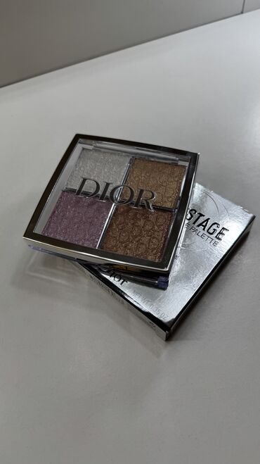 корейский день и ночь капсулы: Палетка 4в1 Dior (копия люкс 1в1) есть QR которые перенаправляет на