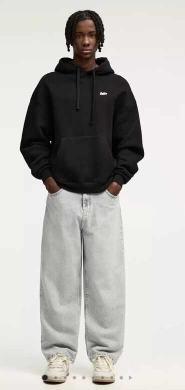Köynəklər: Svitşot, PULL&BEAR, M (EU 38), rəng - Qara