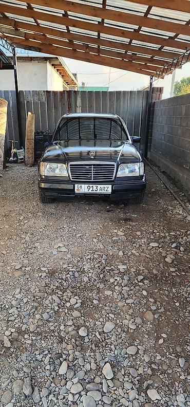 Mercedes-Benz E-Class: 1993 г., 3.2 л, Бензин, Седан at lalafo.kg Mercedes-Benz E-Class: 1993 г., 3.2 л, Бензин, Седан