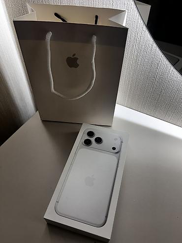 apple studio: IPhone 17 Pro Max, Новый, 512 ГБ, White Titanium — 1