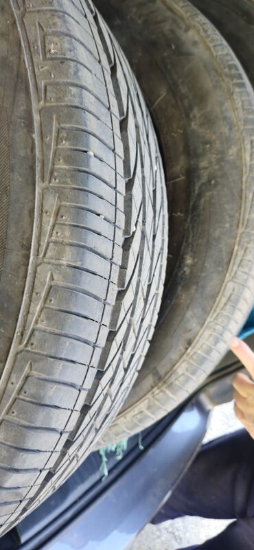 Шины: Шины 225 / 65 / R 17, Всесезонная, Б/у, Комплект, Bridgestone — 4