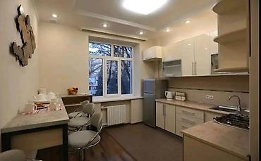 Продажа квартир: 4 комнаты, 100 м², Сталинка, 2 этаж, Евроремонт at lalafo.kg — 13 Продажа квартир: 4 комнаты, 100 м², Сталинка, 2 этаж, Евроремонт — 13