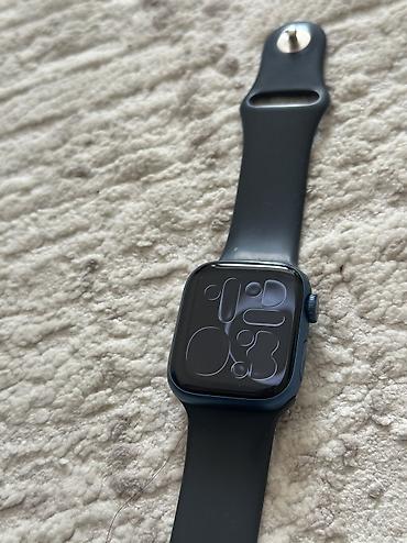17 pro maks: Apple Watch Series 7, 41 мм, синий цвет. — Корпус 41 мм из алюминия — 1