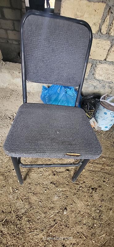 parta şəkli: Salam ofis stullari orta veziyyetde satilir 1eded 12m,qabaq stolu — 6