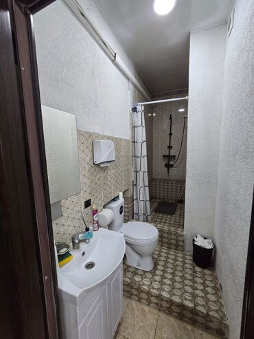 Помещения свободного назначения: 🚨Срочно продается коммерческое помещение(цокольный этаж) с действующим — 13