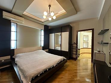 Mənzillər: 3 otaqlı, Yeni tikili, m. Xalqlar Dostluğu, 145 kv. m — 9