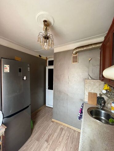 Köhnə tikili: Sumqayıt, 3 otaqlı, Köhnə tikili, 50 kv. m — 10