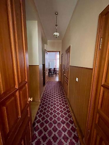 red centr: 3 комнаты, 75 м², Филармония Сталинка, 1 этаж — 5