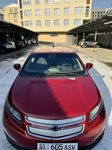 Chevrolet: Chevrolet Volt: 2015 г., 1.4 л, Вариатор, Гибрид, Хэтчбэк