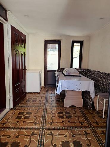 Продажа коттеджей и домов: Продается дом, район Кызыл-Аскер Цена:138000 $ *КОММУНИКАЦИИ* - — 1