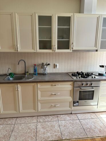 Долгосрочная аренда квартир: 3 комнаты, Агентство недвижимости — 20