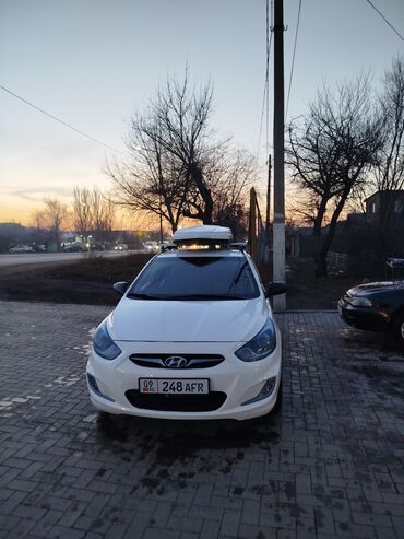 Hyundai: Hyundai Solaris: 2014 г., 1.6 л, Автомат, Газ, Седан