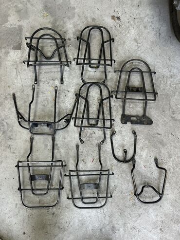 Скутеры: Различные оригинальные запчасти для скутеров Honda Dio и Suzuki. В — 15