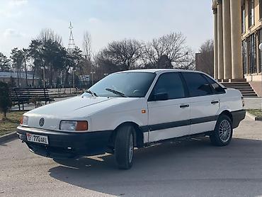 Volkswagen: Volkswagen Passat: 1991 г., 1.8 л, Механика, Бензин, Лифтбек — 5