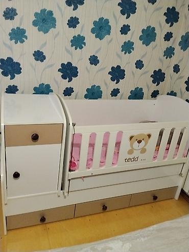Beşiklər: Kim isdese ödenişsiz verilir unvandan göturmeq şerti ile — 2