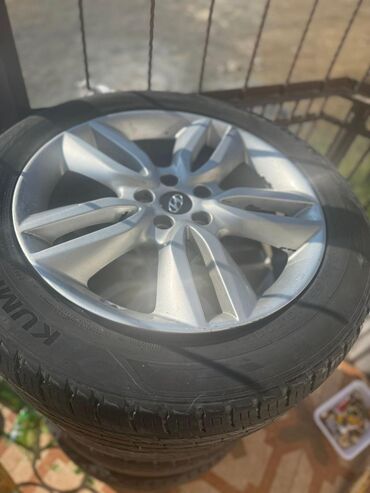 Disk təkərlər: İşlənmiş Disk təkər Hyundai 235 / 55 / R 19, 5 Boltlu — 2