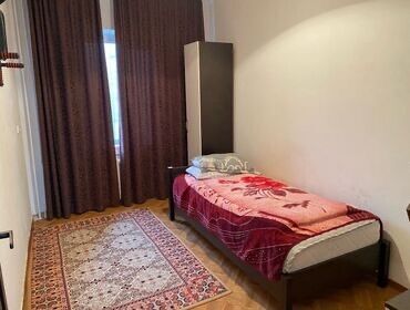 квартира аренда на месяц: 1 бөлмө, Кыймылсыз мүлк агенттиги, Чогуу жашоосу жок, Жарым -жартылай эмереги бар
