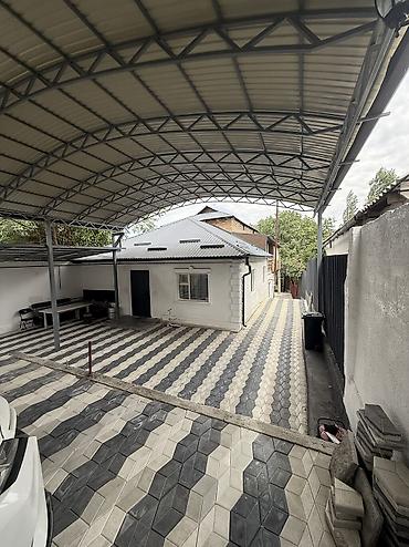 Продажа коттеджей и домов: Дом в Чон-Арык - Участок: 12 соток - Площадь дома: 180 м² - — 1