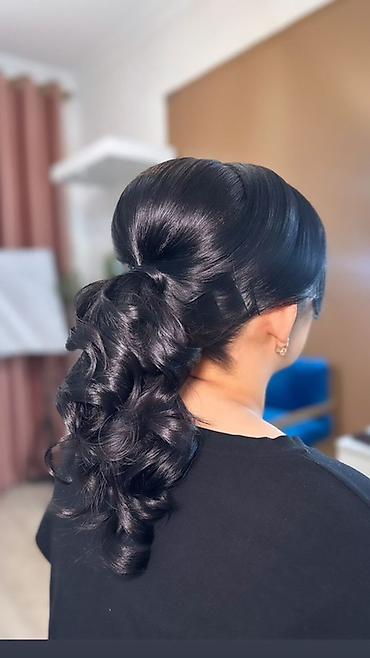 Парикмахеры: СРОЧНО ТРЕБУЕТСЯ. Вакансия: мастер-универсал в парикмахерскую — 10