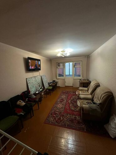 Продажа квартир: 3 комнаты, 58 м², 104 серия, 3 этаж, Старый ремонт