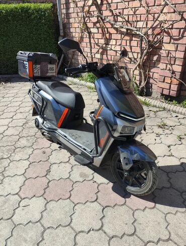 Другие Автомобили: Cangqiong Электроскутер Электроскутер 2000W / 72V — Новый! Всего за