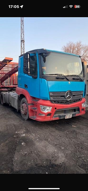 a8 d2: Тягач, Mercedes-Benz, 2015 г., Без прицепа — 2