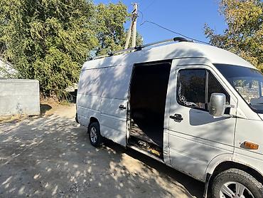 усы е34: LDV : 2004 г., 2.2 л, Механика, Дизель, Бус — 8