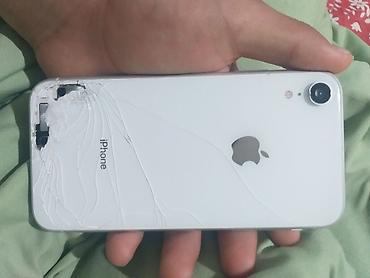 IPhone XR, белый, 64 ГБ (визуально по корпусу/камере модели XR). -