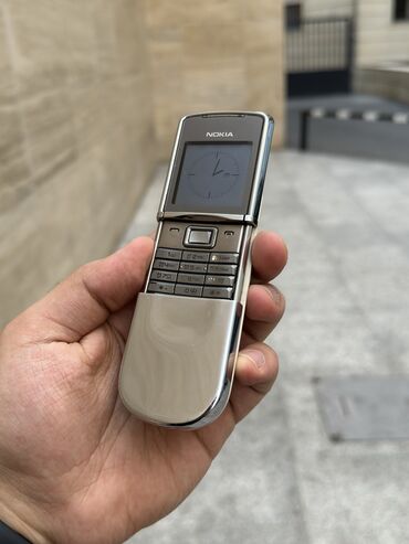 nokia кнопочний: Nokia 8 Sirocco, < 2 GB Memory Capacity, rəng - Gümüşü, Düyməli